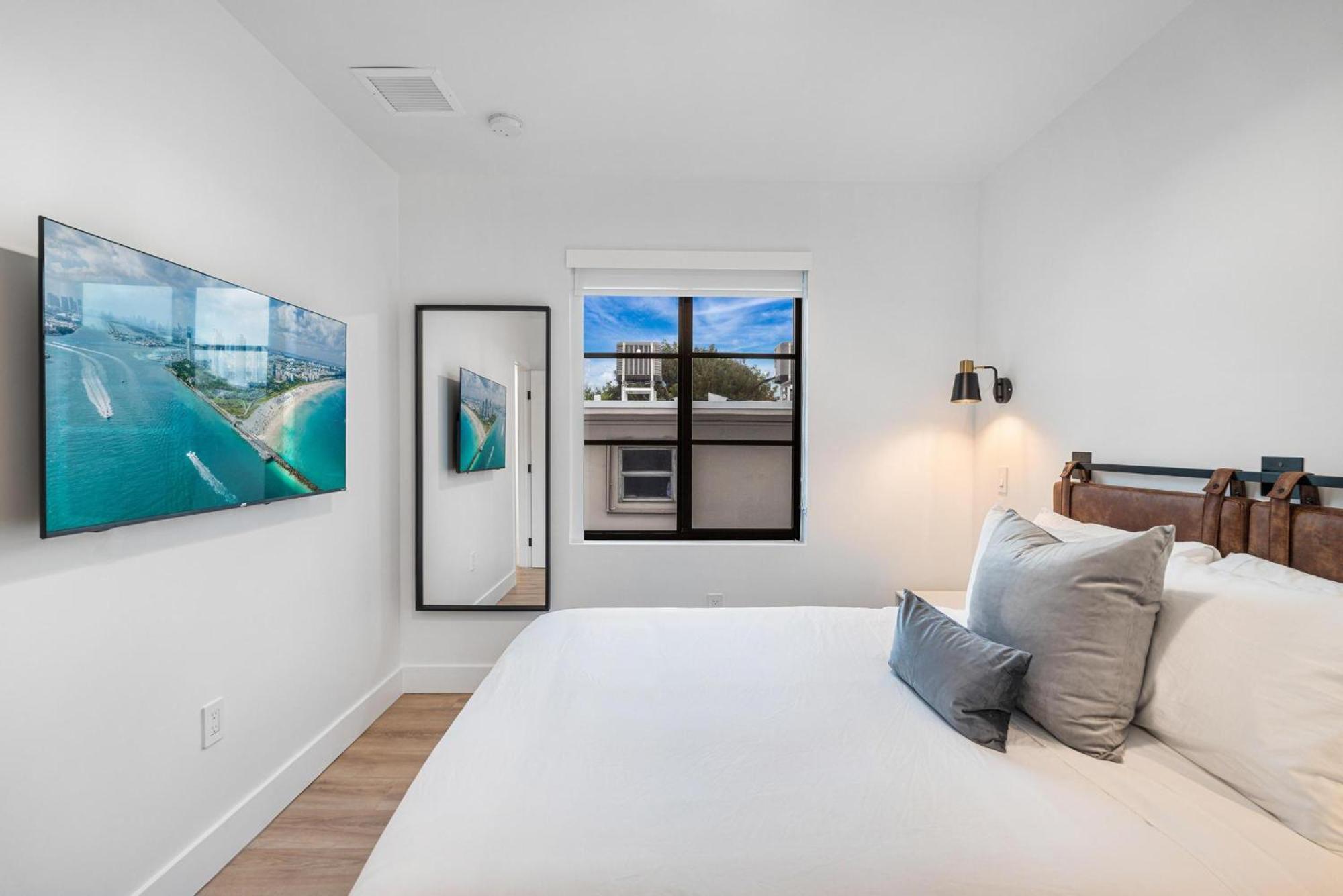 Lux Retreat By Renzzi Miami Exterior foto